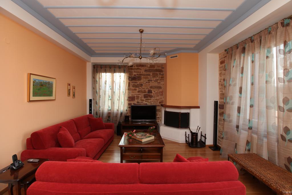 Avgerinos Hotel Kampochora  Room photo