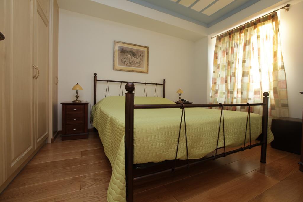 Avgerinos Hotel Kampochora  Room photo
